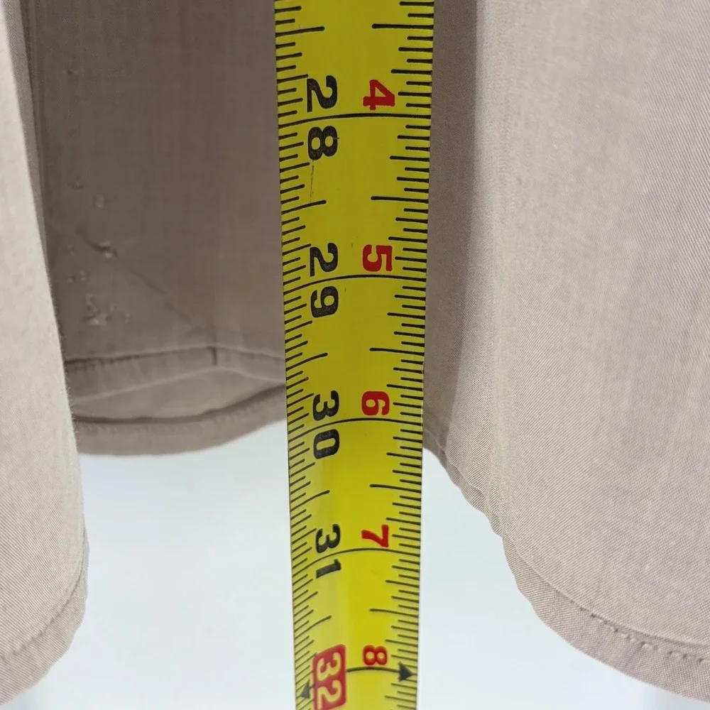 Banana Republic Mens XL Long Sleeve Button Down‎ Shirt Tan Classic Fit
